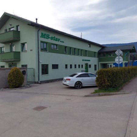 Ms-Ubytovanie Hotel Dolny Kubin Exterior photo